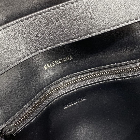 Balenciaga Women's DownTown Shoulder Bag Semi Shiny Smooth Calfskin in Tone-On-Tone Hardware