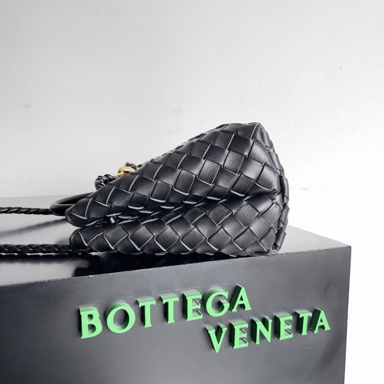 BV Small East West Andiamo With Top Handle Bag In Intrecciato Lambskin Leather 754990 29cm 3 Colors