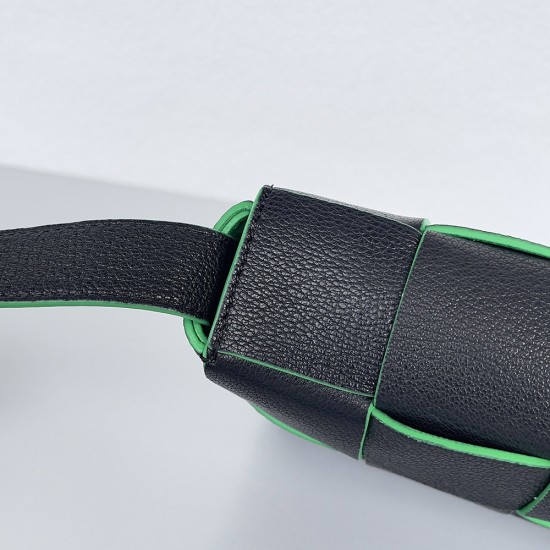 BV Medium Cassette In Bicolor Intreccio Grained Leather Cross-Body Bag 23cm 3 Colors