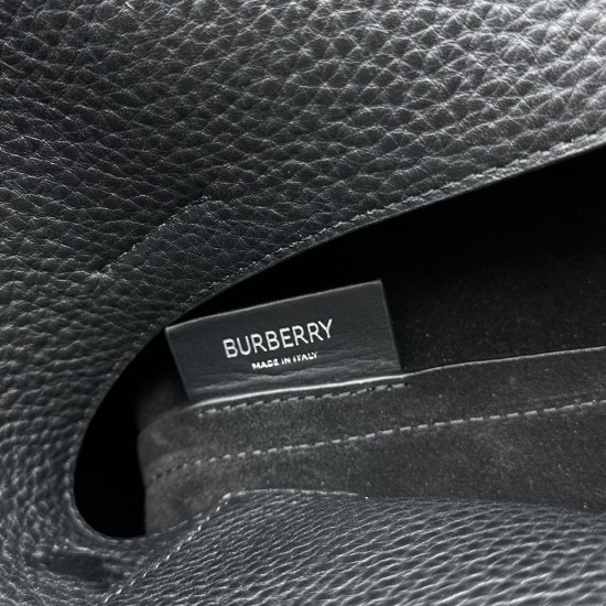 Burberry Medium Chess Shoulder Bag in Calfskin 30cm 3 Colors