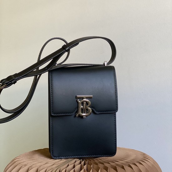 Burberry Smooth Leather Robin Bag