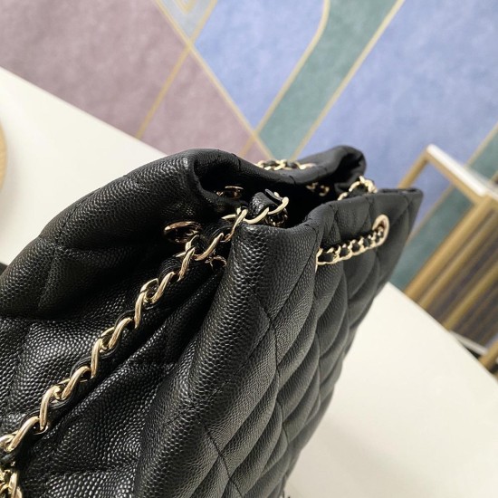 Chanel Bucket Bag in Caviar Calfskin 20cm