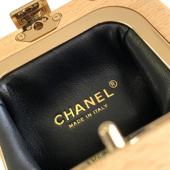 Chanel Small Clutch In Wood And Lambskin 12cm 2 Colors AS3053