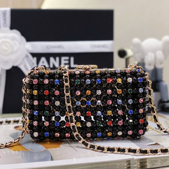 Chanel Evening Bag In Glass And Imitation Pearls 17cm 2 Colors