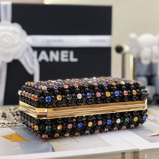 Chanel Evening Bag In Glass And Imitation Pearls 17cm 2 Colors