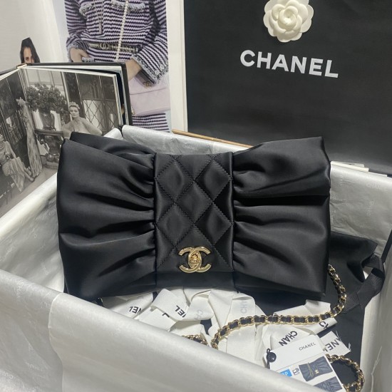 Chanel Evening Bag Clutch Bag in Satin With Bowknot