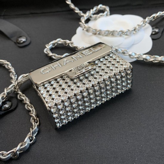 Chanel Evening Bag Tiny Bag in Metal And Crystal 
