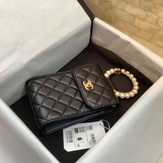 Chanel Phone Bag in Lambskin With Imitation Pearls Round Handle 18cm