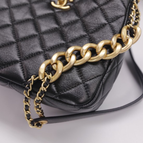 Chanel Hobo Handbag in Calfskin 16cm