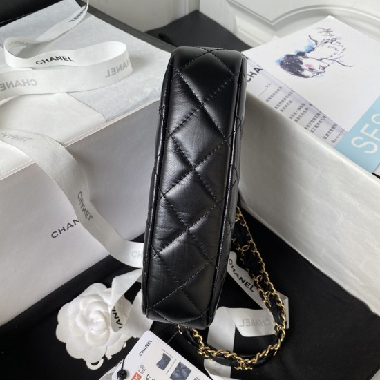 Chanel Hobo Handbag in Crumpled Calfskin 4 Colors 20.5cm 23.5cm