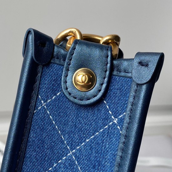 Chanel Hobo Handbag in Washed Denim Fabric AS4532 24cm