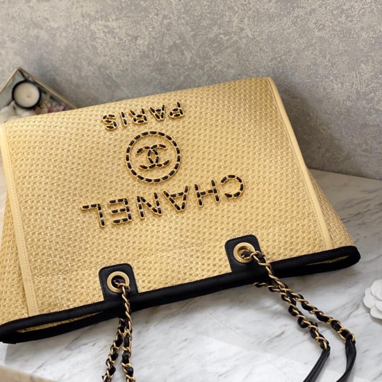 Chanel Shopping Bag in Straw With Chains Letters 34cm