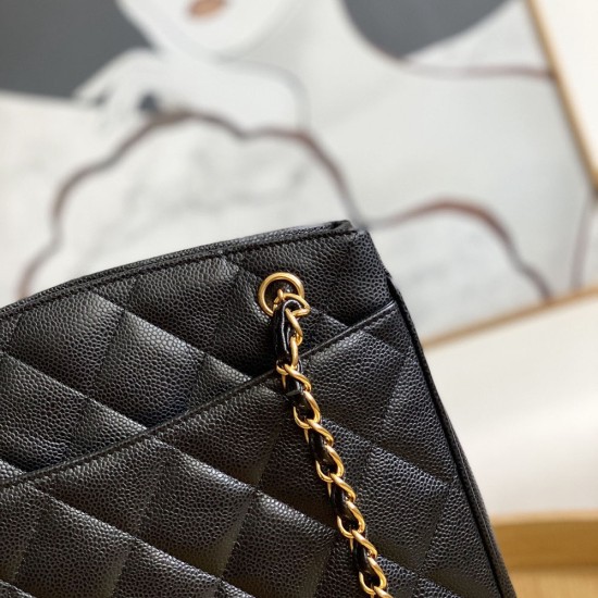 Chanel Vintage Shopping Bag in Caviar Calfskin 30cm