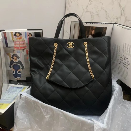 Chanel Maxi Shopping Bag in Calfskin