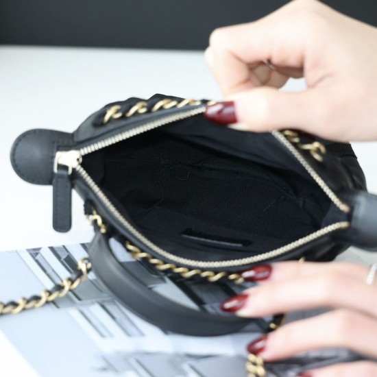 Chanel Clutch With Chain in Nylon With Grosgrain