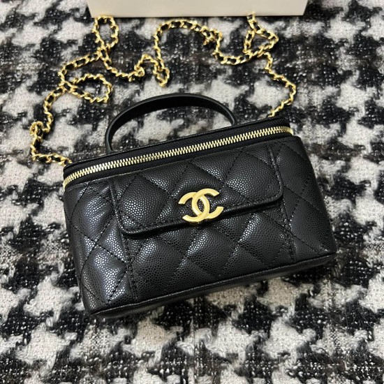Chanel Vanity Case With Chain in Grained Calfskin With Top Handle And Pocket Front 3 Colors 17cm