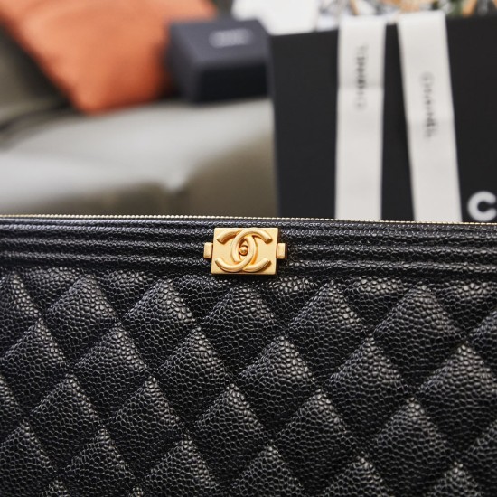Chanel Boy Bag Classic Clutch Bag in Grained Calfskin