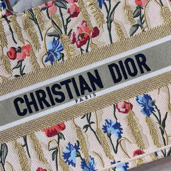 Dior Book Tote Beige Hibiscus Rosa-sinensis Embroidery 36.5cm 41.5cm