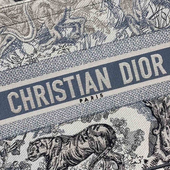 Dior Book Tote In Gradient Toile de Jouy Embroidery 36.5cm 41.5cm