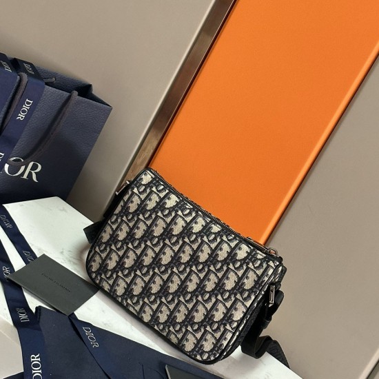 Dior 8 Mini Bag With Strap In Beige And Black Dior Oblique Jacquard 18.5cm