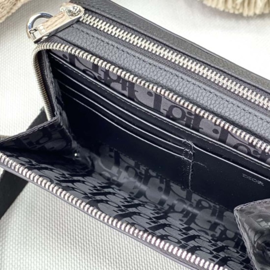 Dior Men's Messenger Bag In Grained Calfskin 17cm