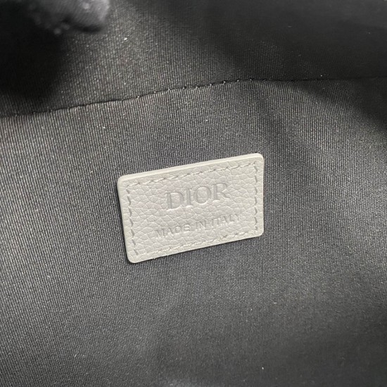 Dior Safari Messenger Bag In Grained Calfskin With Christian Dior 1947 Signature 22cm
