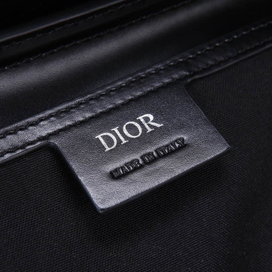Dior Messenger Bag In Smooth Calfskin 19cm
