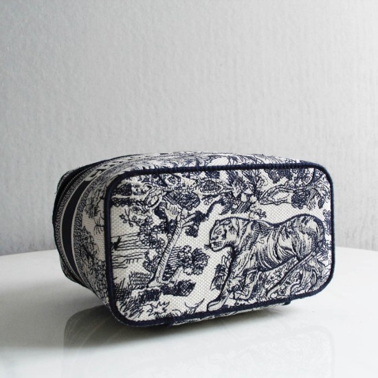 Dior Travel Vanity Case In Toile De Jouy Embroidery 3 Colors 24cm