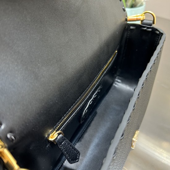 Fendi Medium Baguette Bag in Full Grain Leather with Stitch 7 Colors