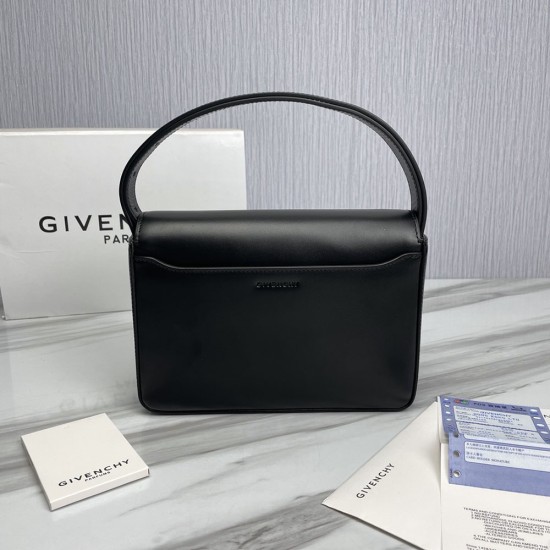 Givenchy Medium 4G Bag Crossbody Bag in Smooth Box Calfskin Leather
