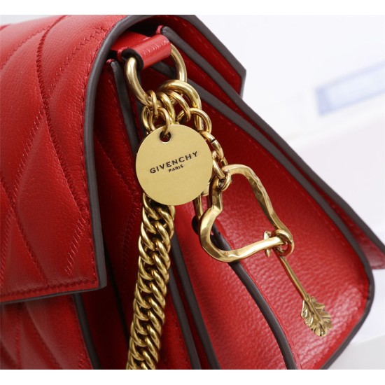 Givenchy GV3 Chains Shoulder Bag in Quilted Calfskin