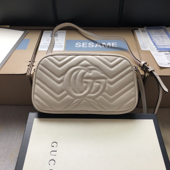 Gucci GG Marmont Chain Shoulder Bag In Matelassé Chevron Leather 4 Colors 18cm 24cm