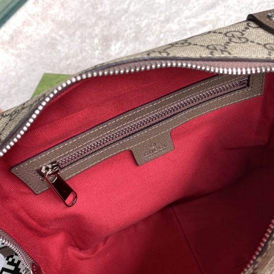 Gucci Messenger Bag In GG Supreme Canvas And Contrasting Leather 23cm