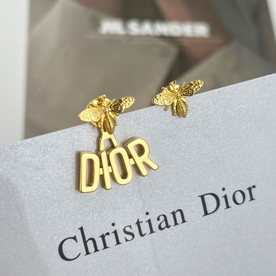 Dior Evolution Earrings In Gold Finish Metal