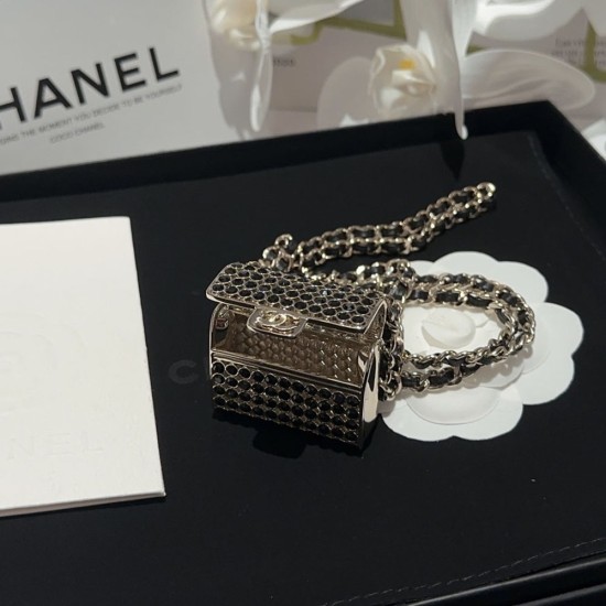 Chanel Long Pendant Necklace in Metal Strass And Lambskin