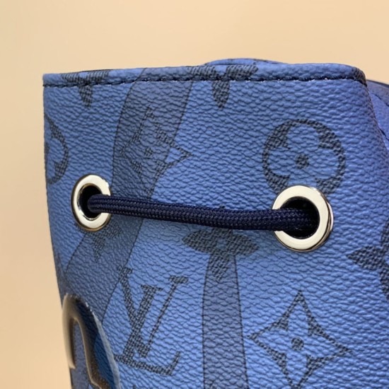 LV Christopher MM Backpack In Monogram Aquagarden Coated Canvas With Drops of Water 38cm