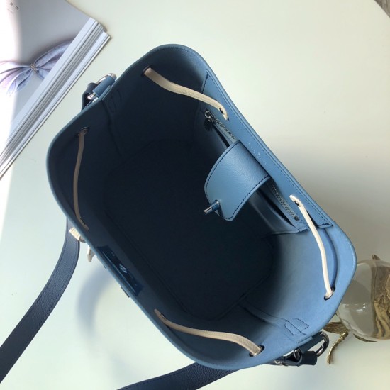  LV Lockme Bucket Bag in Supple Grained Calf Leather With Contrast String 25cm