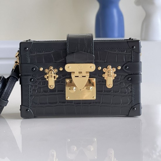 LV Petite Malle Box Bag in Matte Crocodilien Leather With Smooth Cowhide Leather Colors 20cm