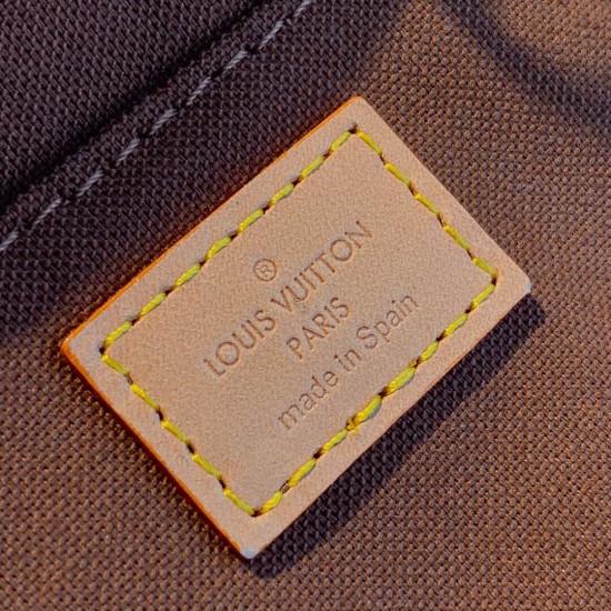 LV Petit Sac Plat Small Shoulder bags Monogram in Brown