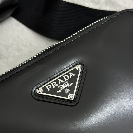 Prada Small Prada Brique Brushed Leather Bag Messenger Bags 19cm 2VH070