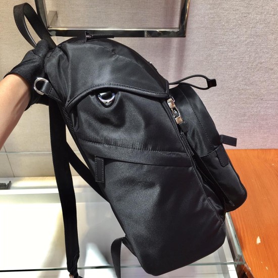 Prada Black Re-Nylon And Saffiano Leather Backpack 2VZ135