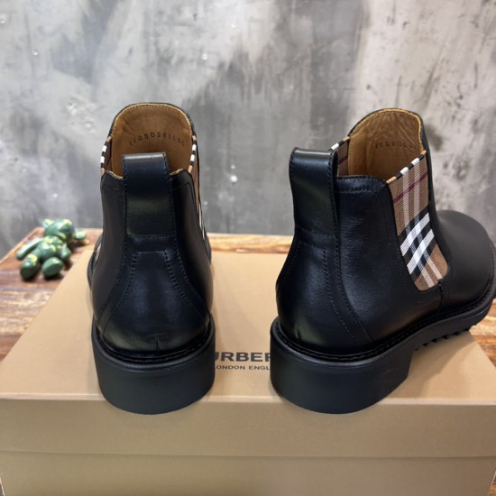 Burberry Vintage Check Detail Leather Chelsea Boots