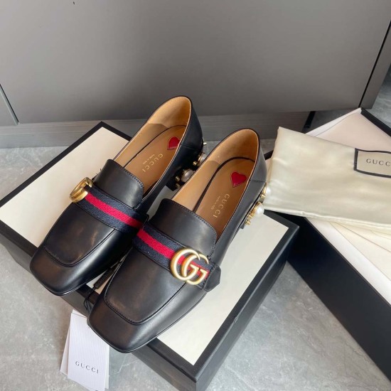 Gucci Women Loafers 2 Colors